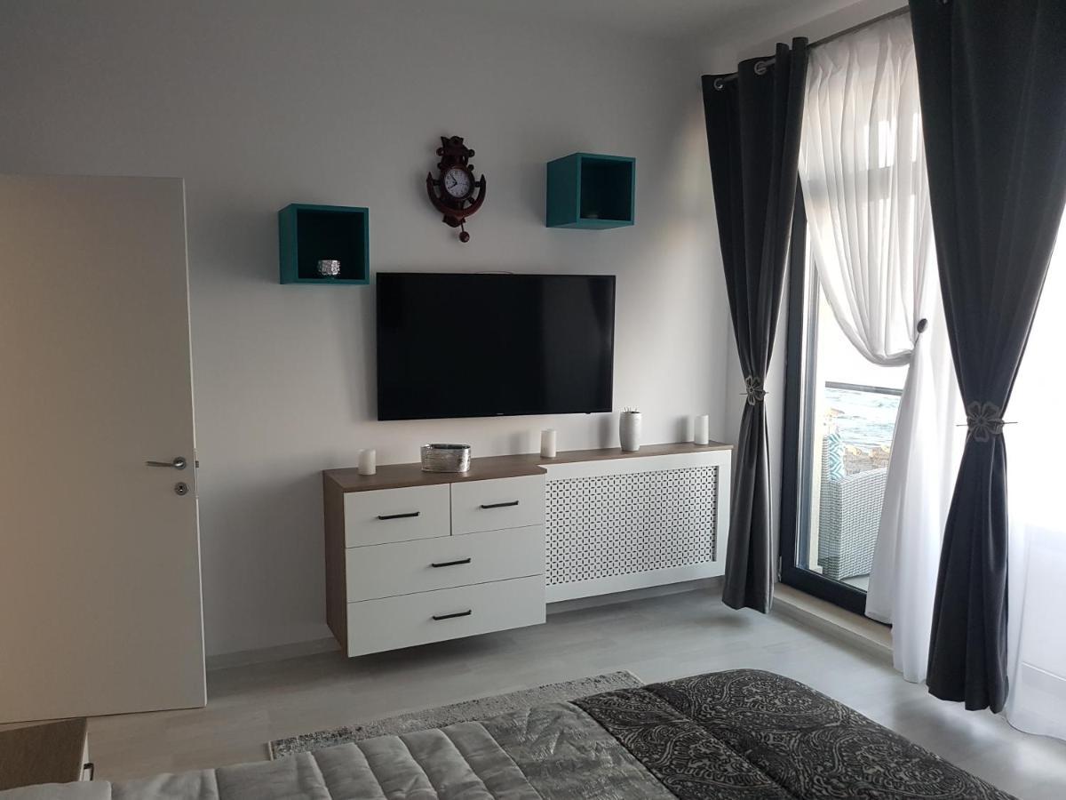Panoramis Promenada-Cezar Apartment Navodari Ngoại thất bức ảnh