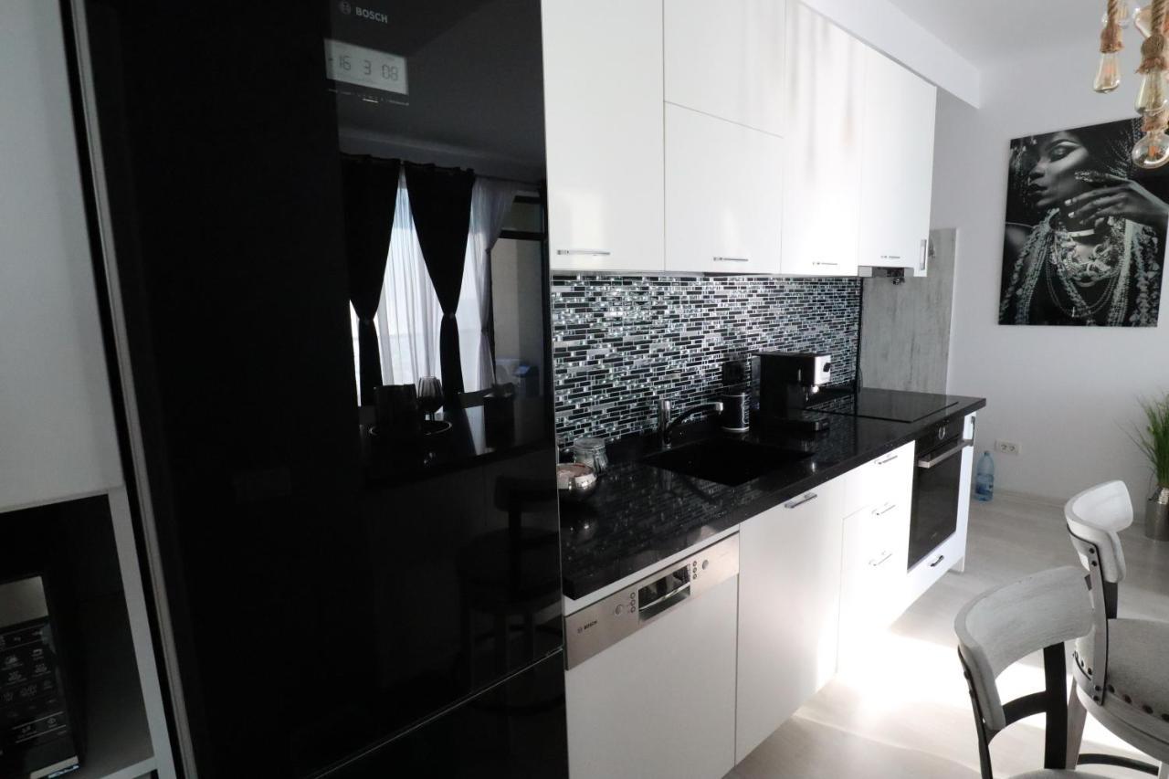 Panoramis Promenada-Cezar Apartment Navodari Ngoại thất bức ảnh